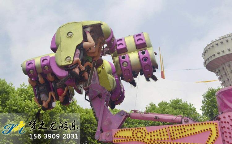 �����L��